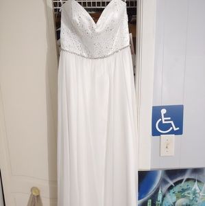 Wedding Dress and Veil